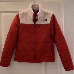 NWOT The North Face Women’s winter Zip Up Coat